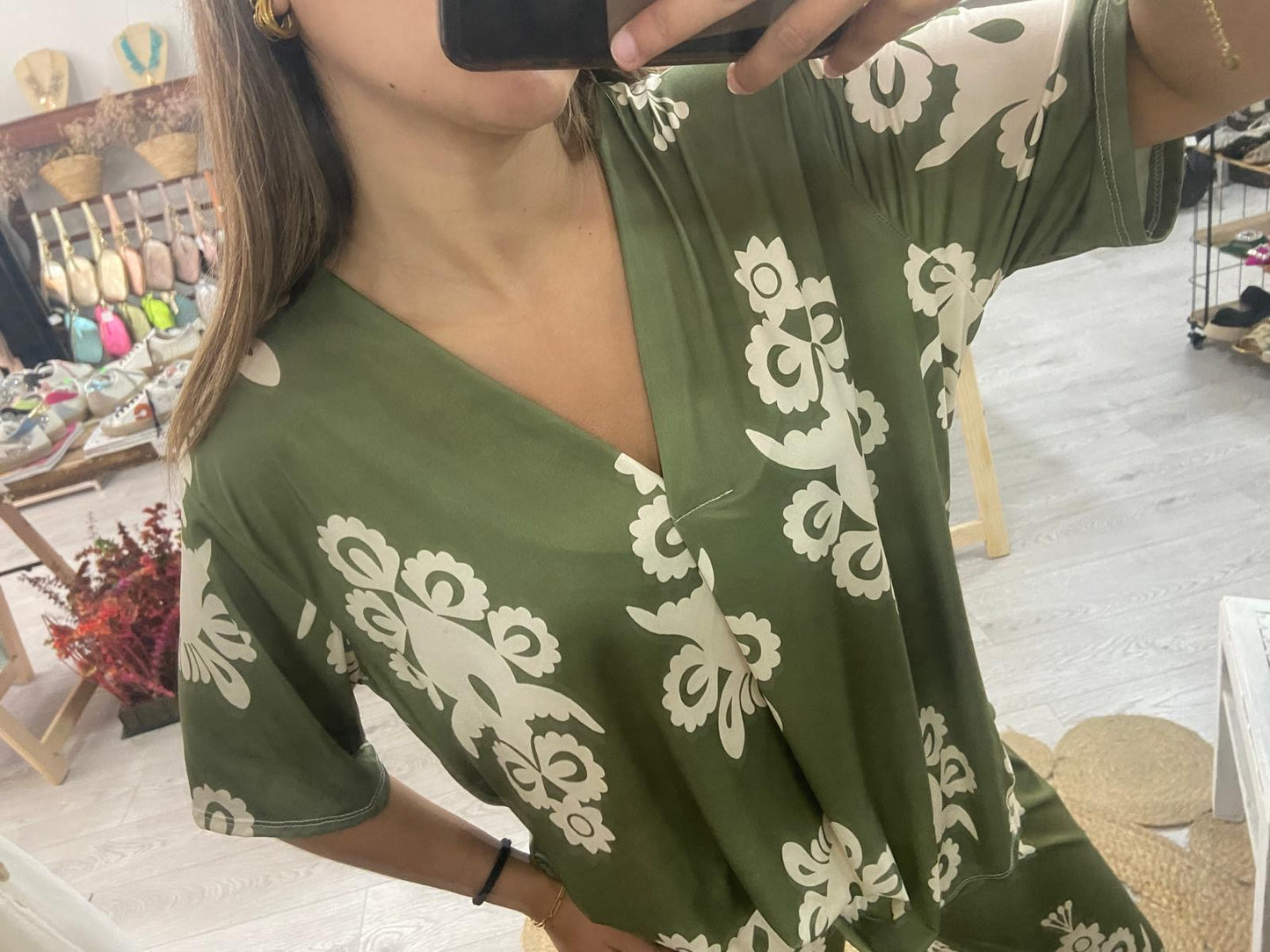 Conjunto verde estampado bege