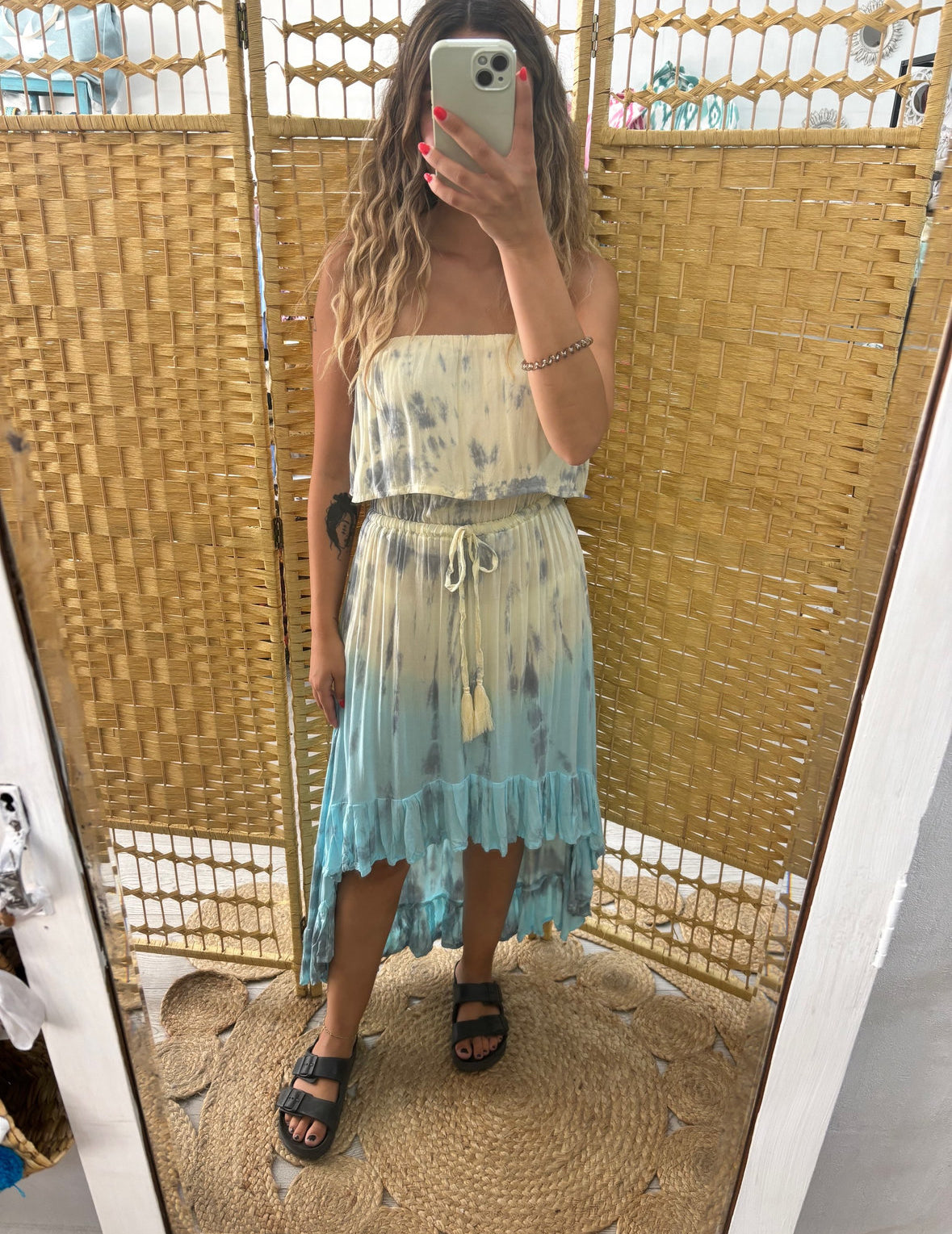 Vestido cai cai tie dye verde água e rosa