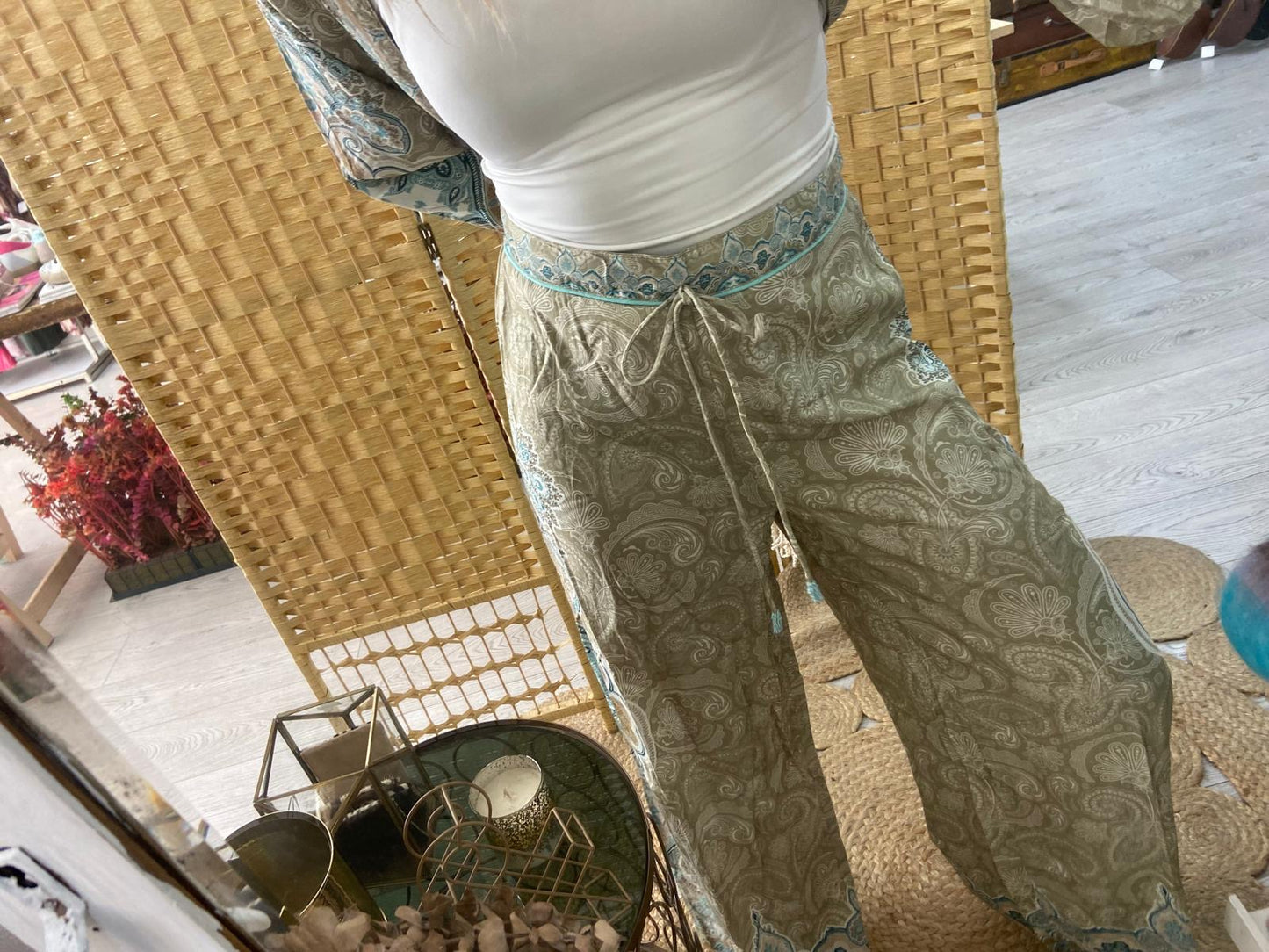 Pantalones estampados GF.Pushak