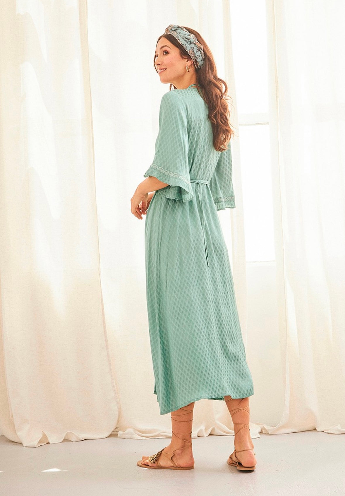 CS.Tiqar Kimono/Vestido de Satén Turquesa