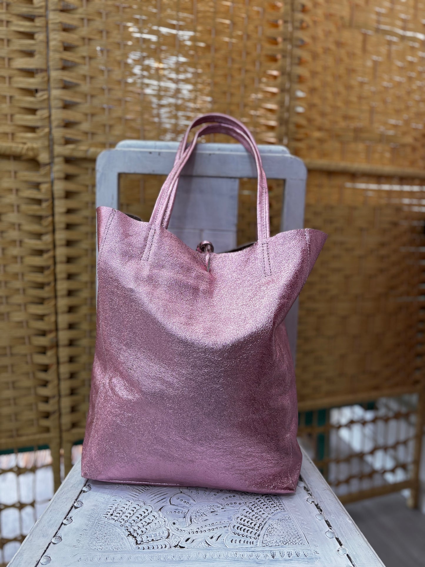 Shopping bag rosa Barbie em pele metalizada