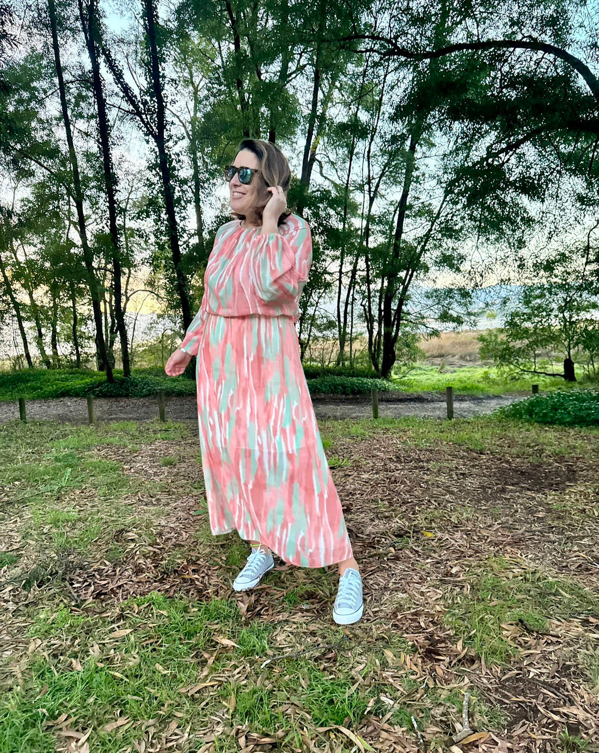 Vestido tie dye água e salmão