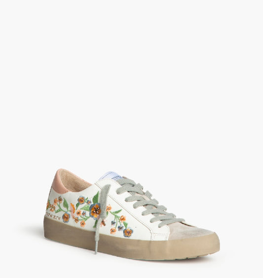 Sapatilhas bordado flores rosa atrás