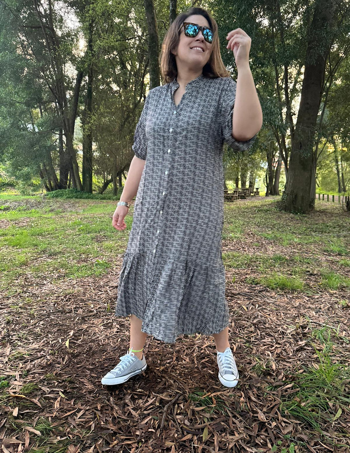 Vestido camiseiro midi florido azul claro