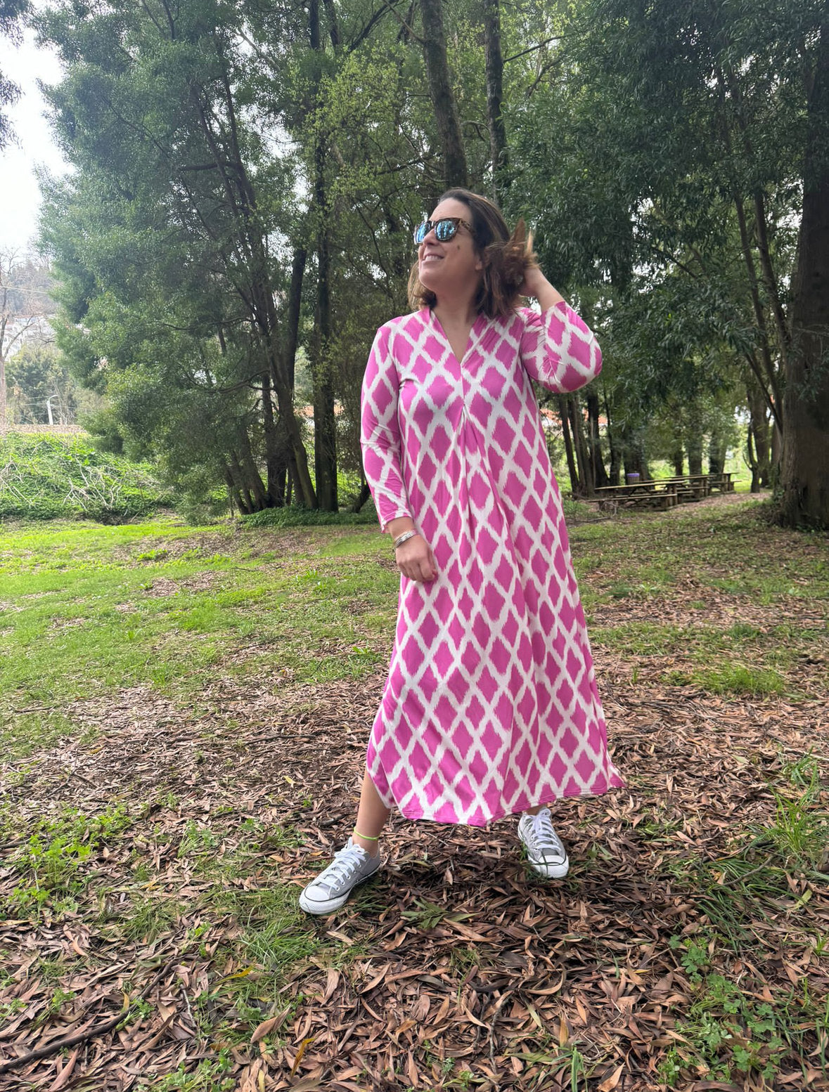 Vestido estampado geométrico rosa malha fria