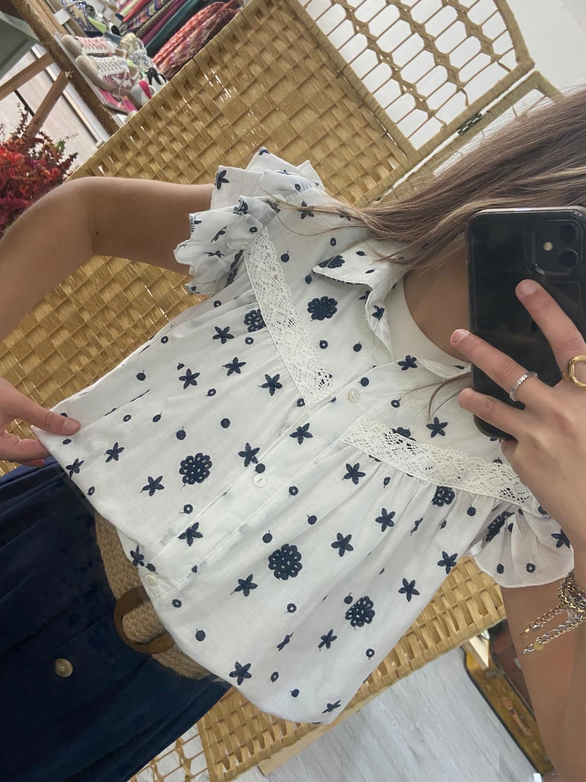 Camisa de manga corta bordada azul