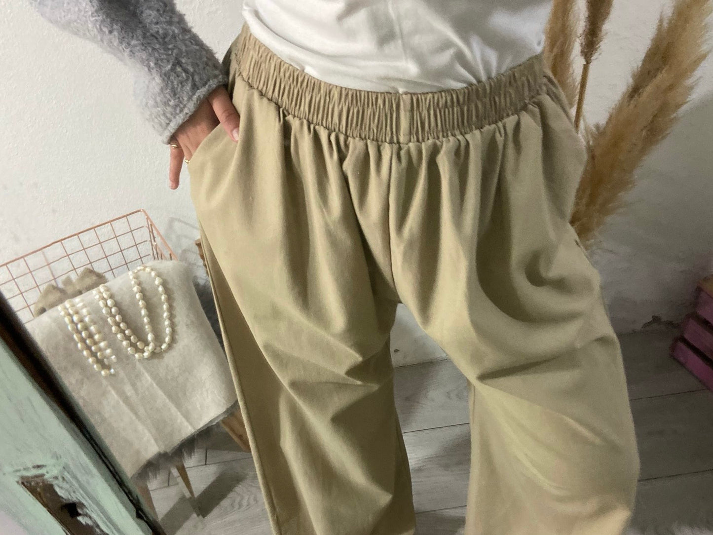 Pantalonas bege algodão com bolsos