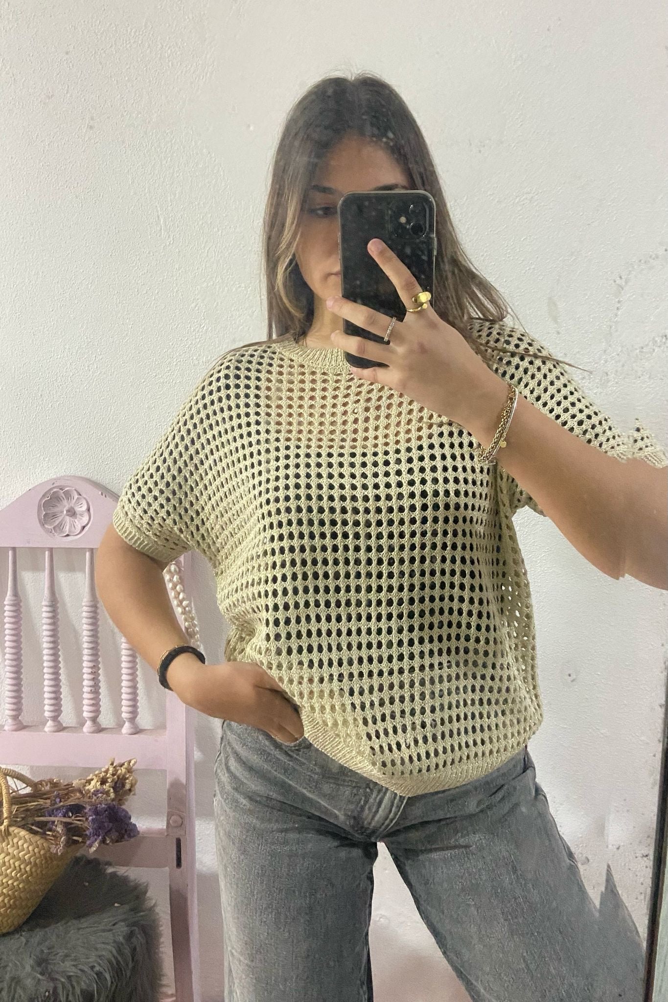 Camisola dourada lurex em crochê malha aberta