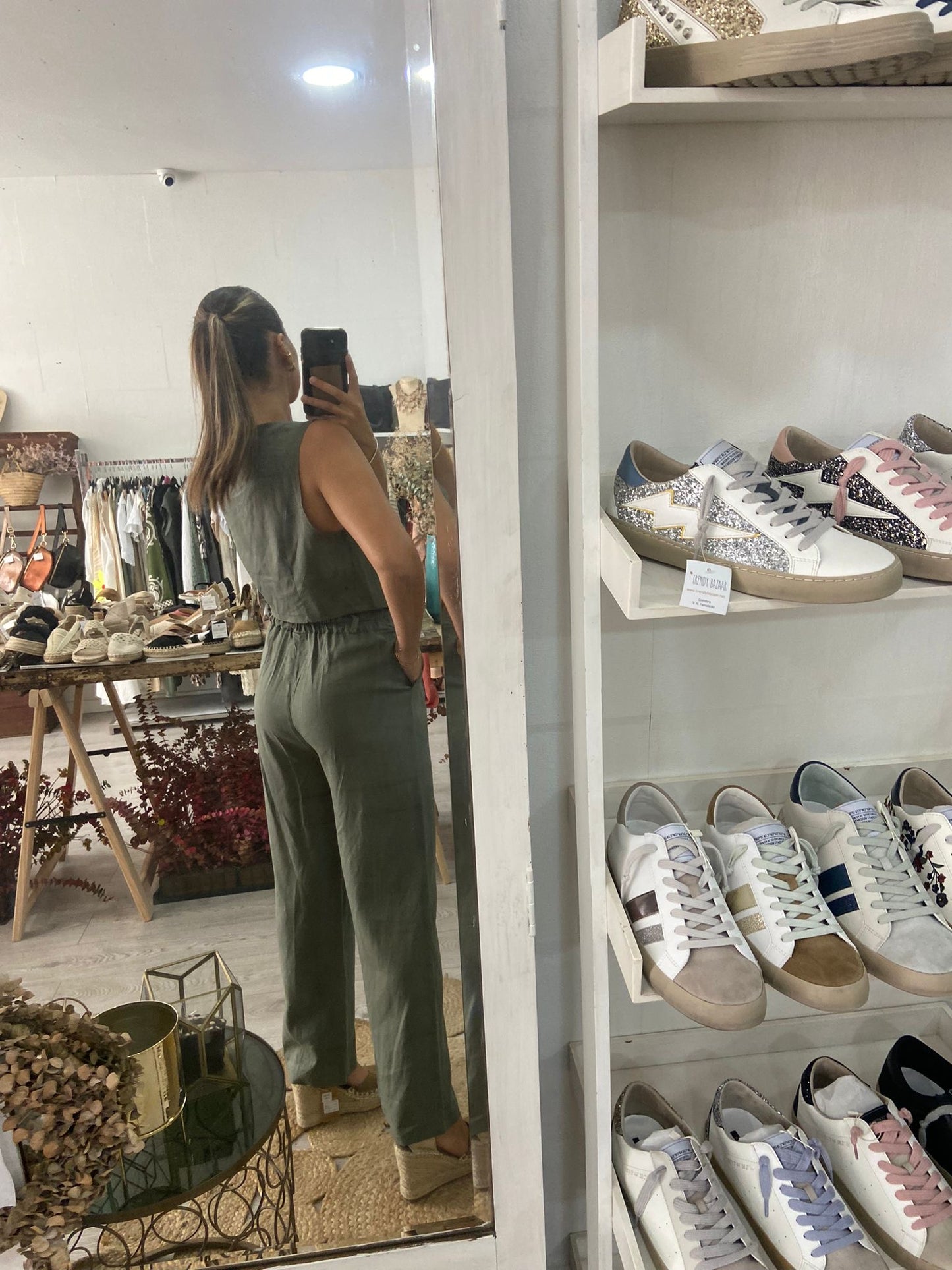 Conjunto Colete e calças caqui em linho