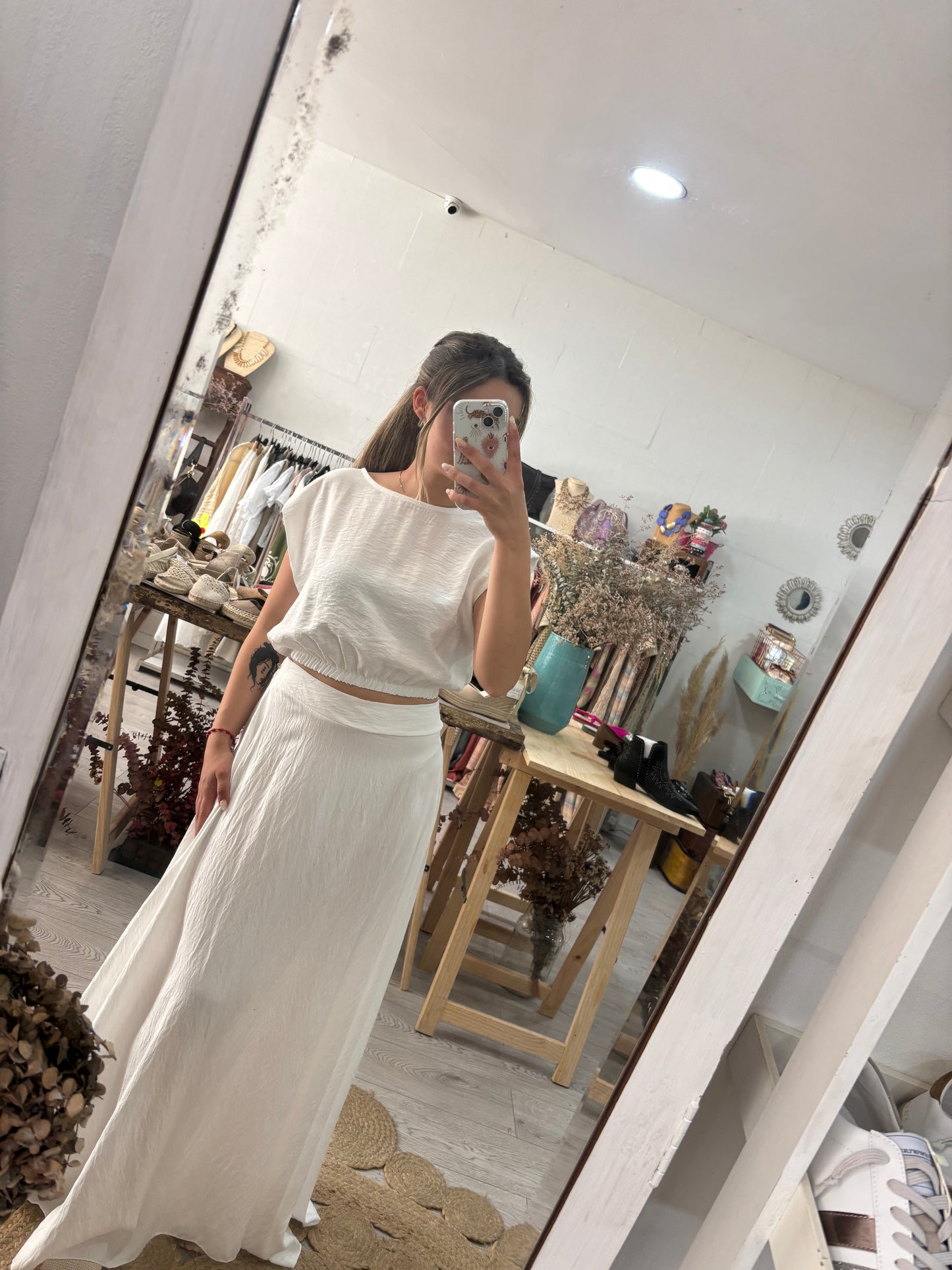 Conjunto túnica e saia caqui