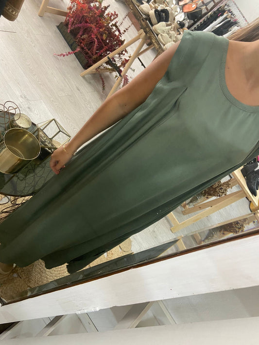 Vestido cetim caqui