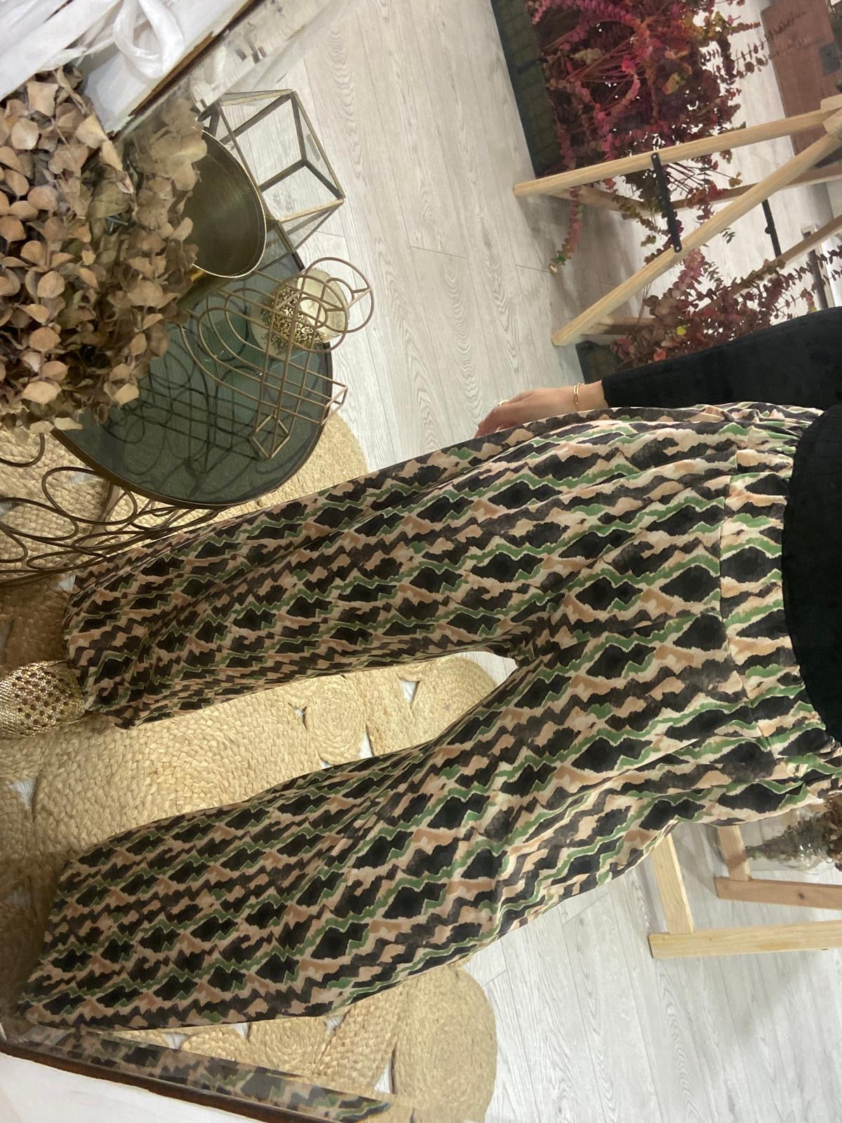 Pantalonas estampado verde/camel/preto