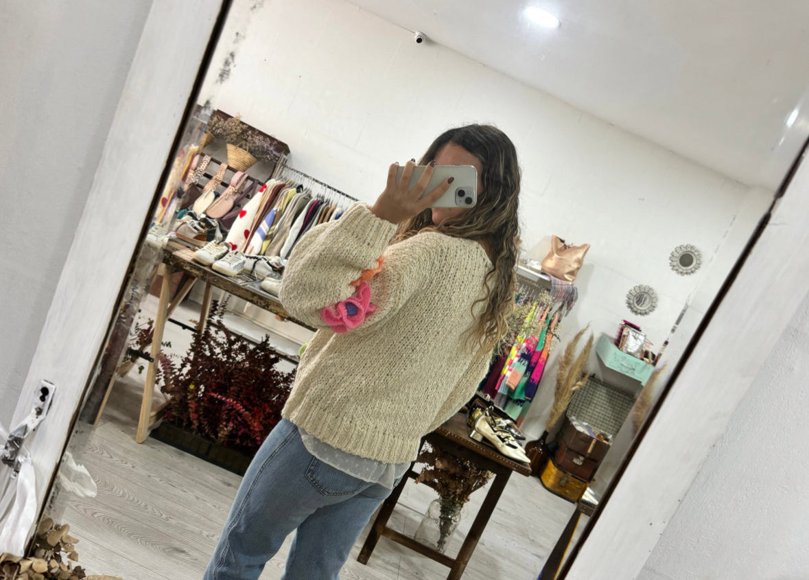 Camisola malha bege flores coloridas