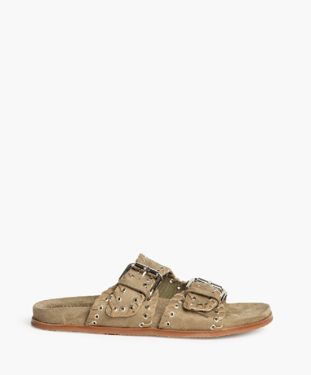 Chinelo raso com fivelas metálicas
