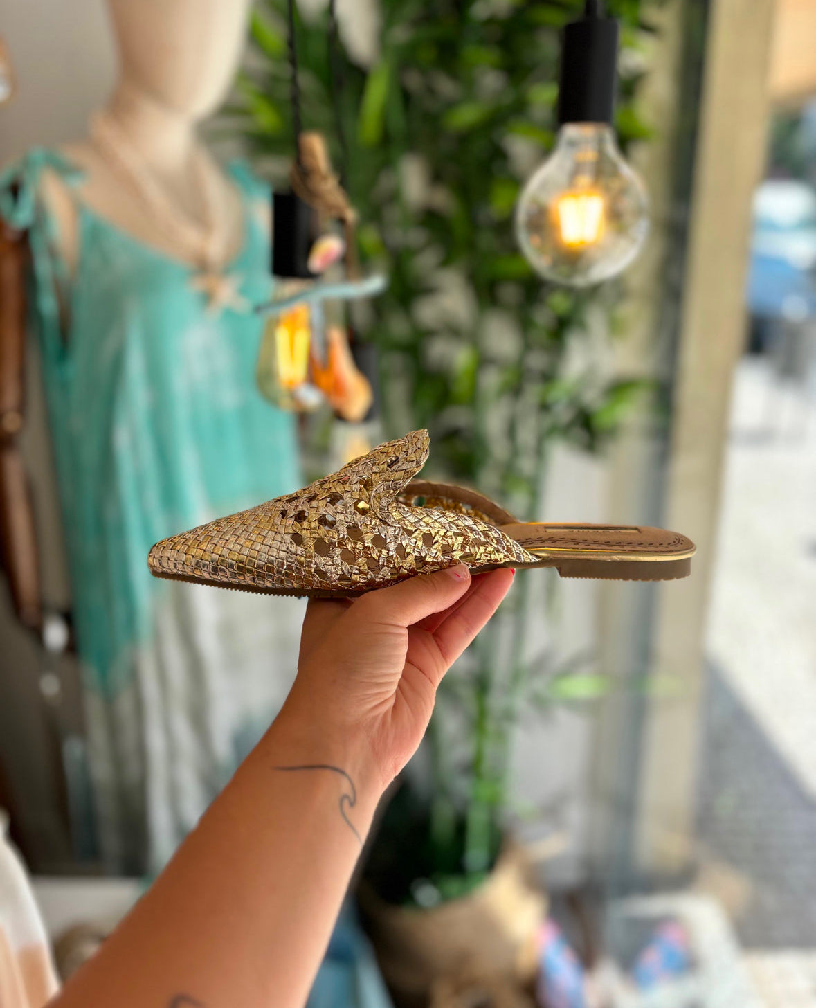 Mules trenzados en oro y plata