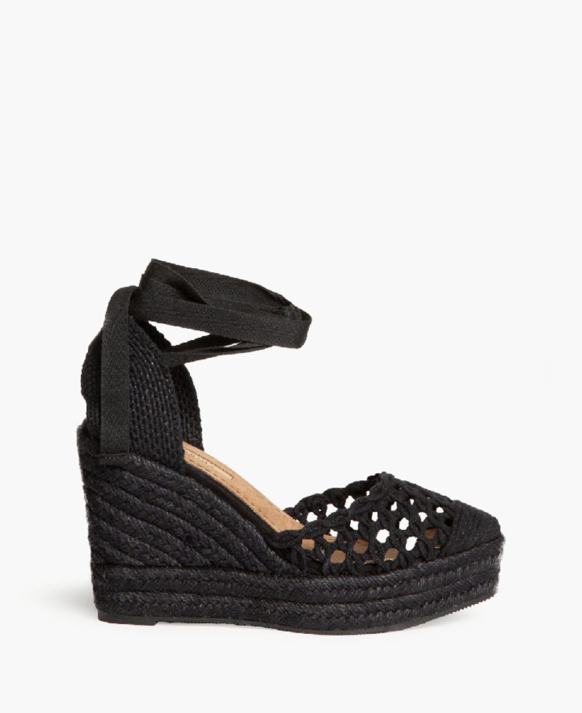 Sandálias de cunha pretas crochê