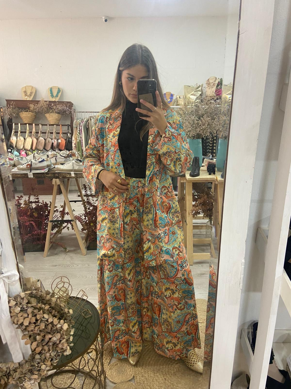 Conjunto Kimono e calças estampado étnico laranja/turquesa