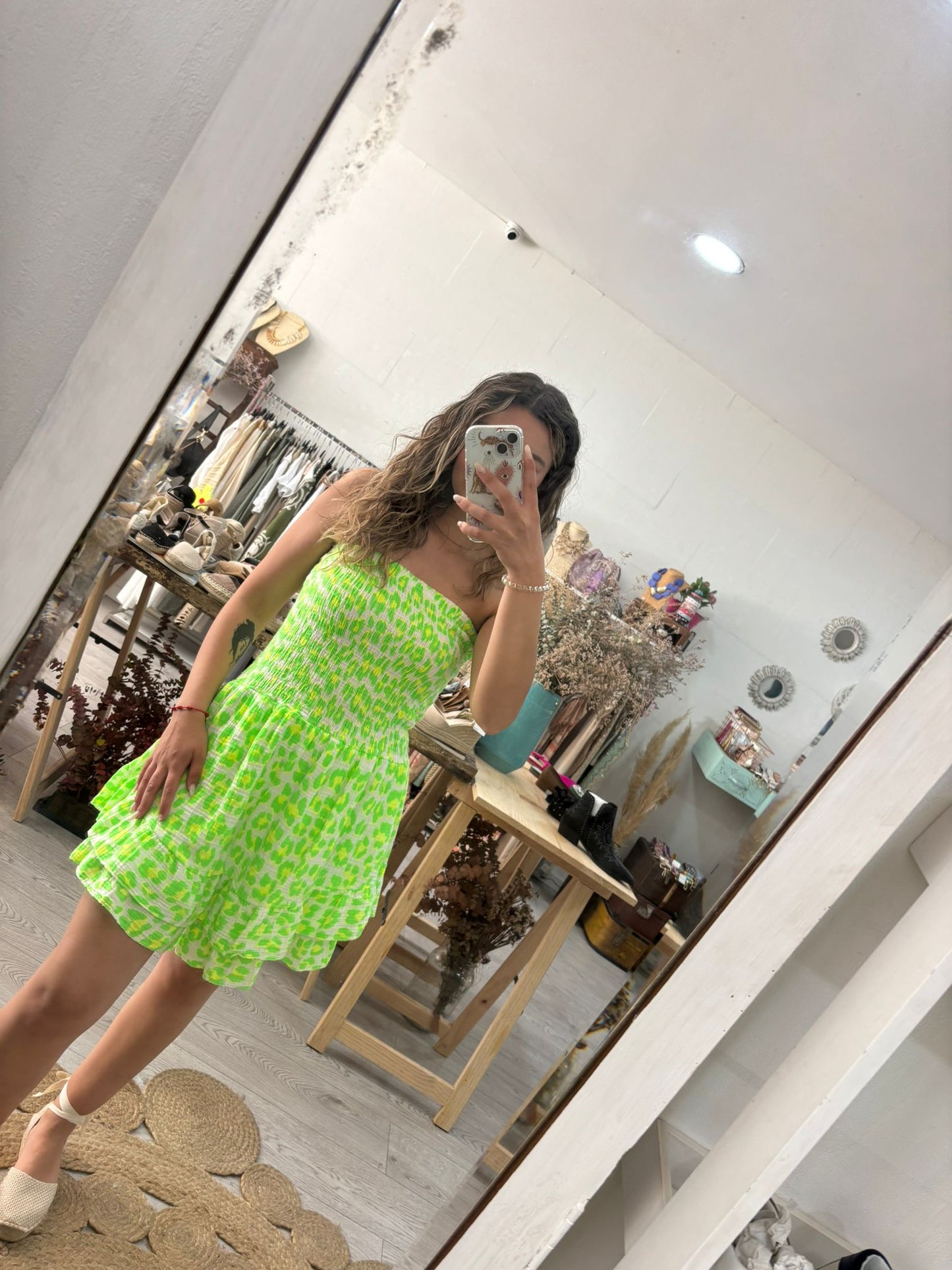 Macacão animal print fúcsia