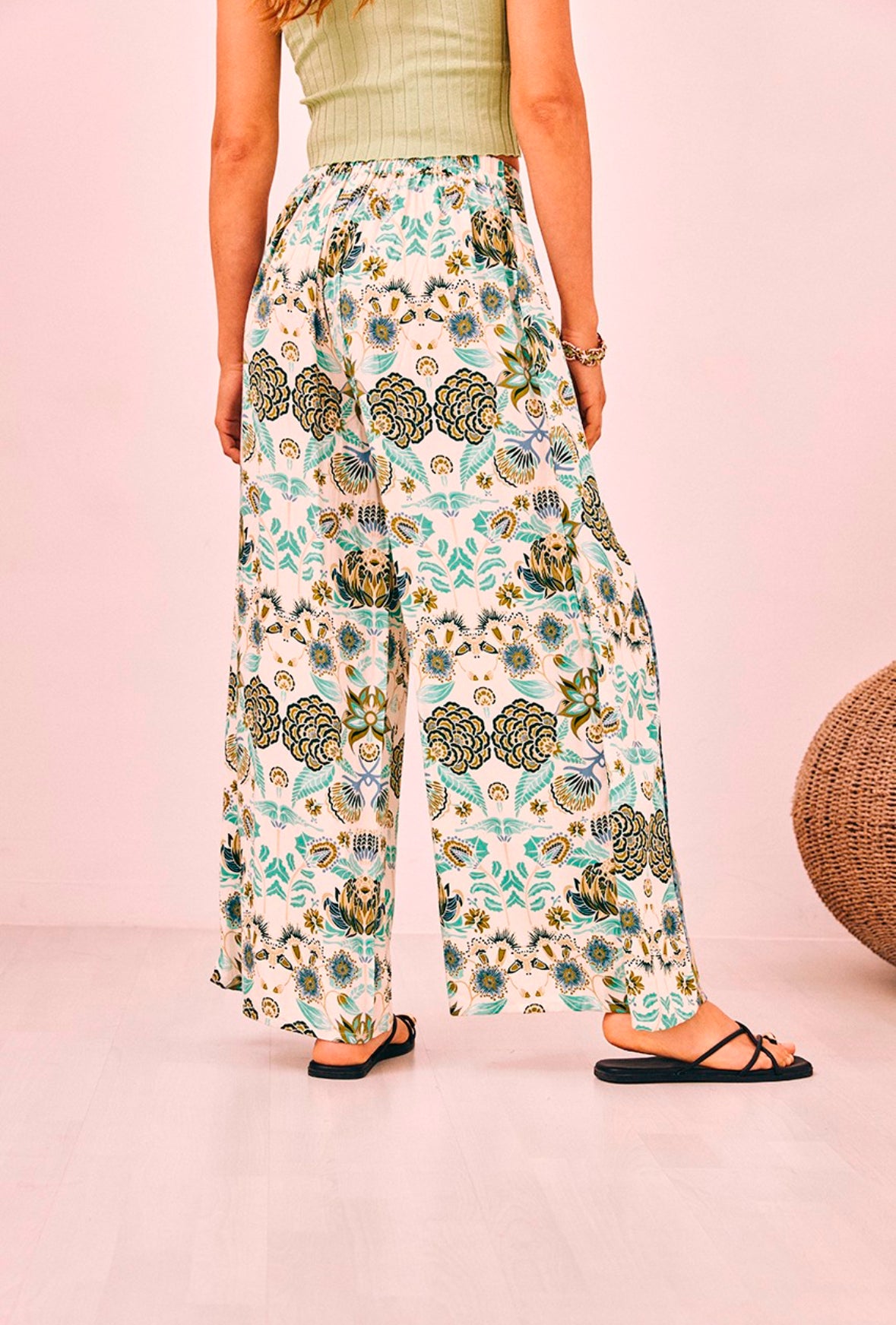 Pantalonas com estampado verde e azul GF.Tanita