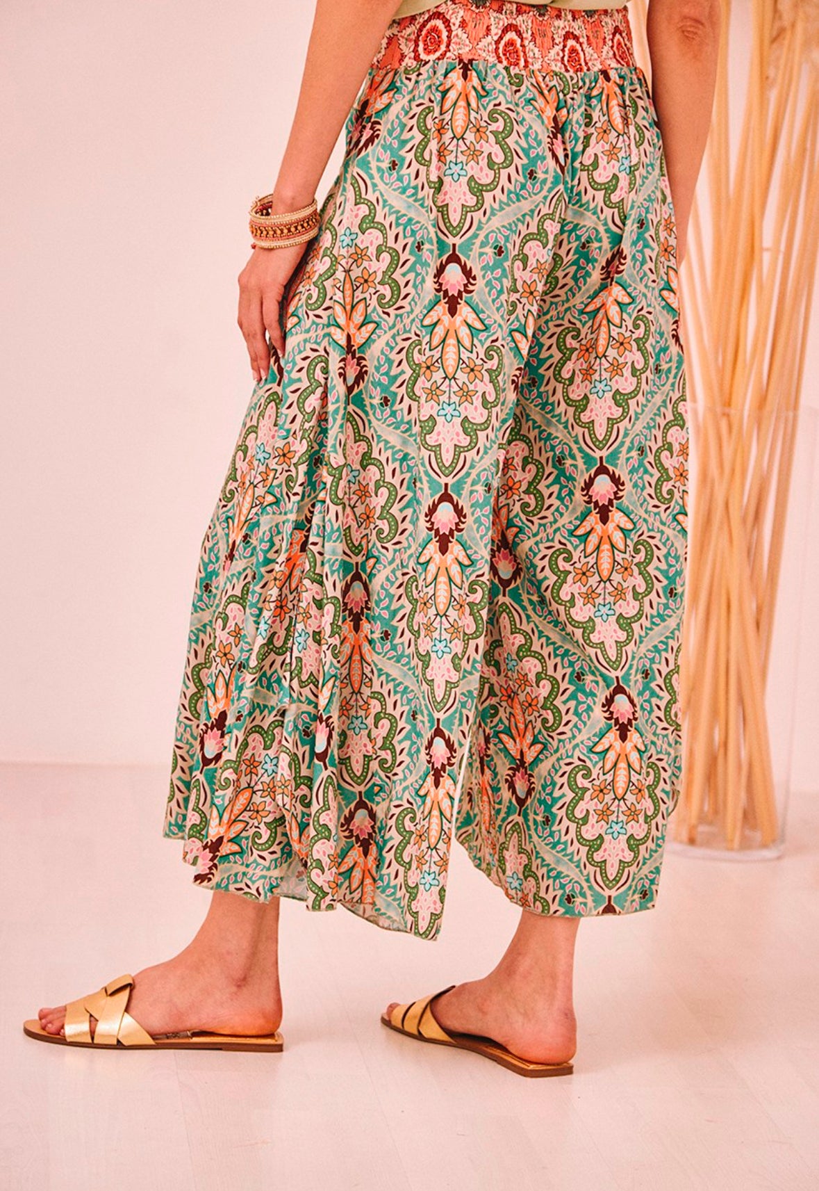 Pantalonas estampado étnico GF.kapak