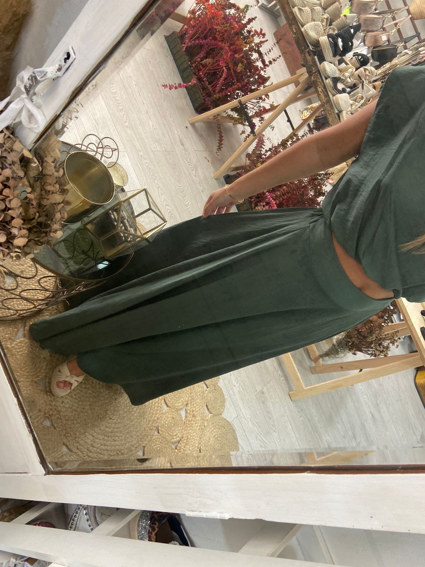 Conjunto túnica e saia caqui