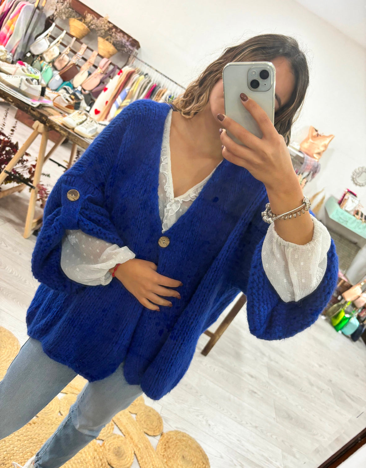 Casaco malha grossa preto com botão