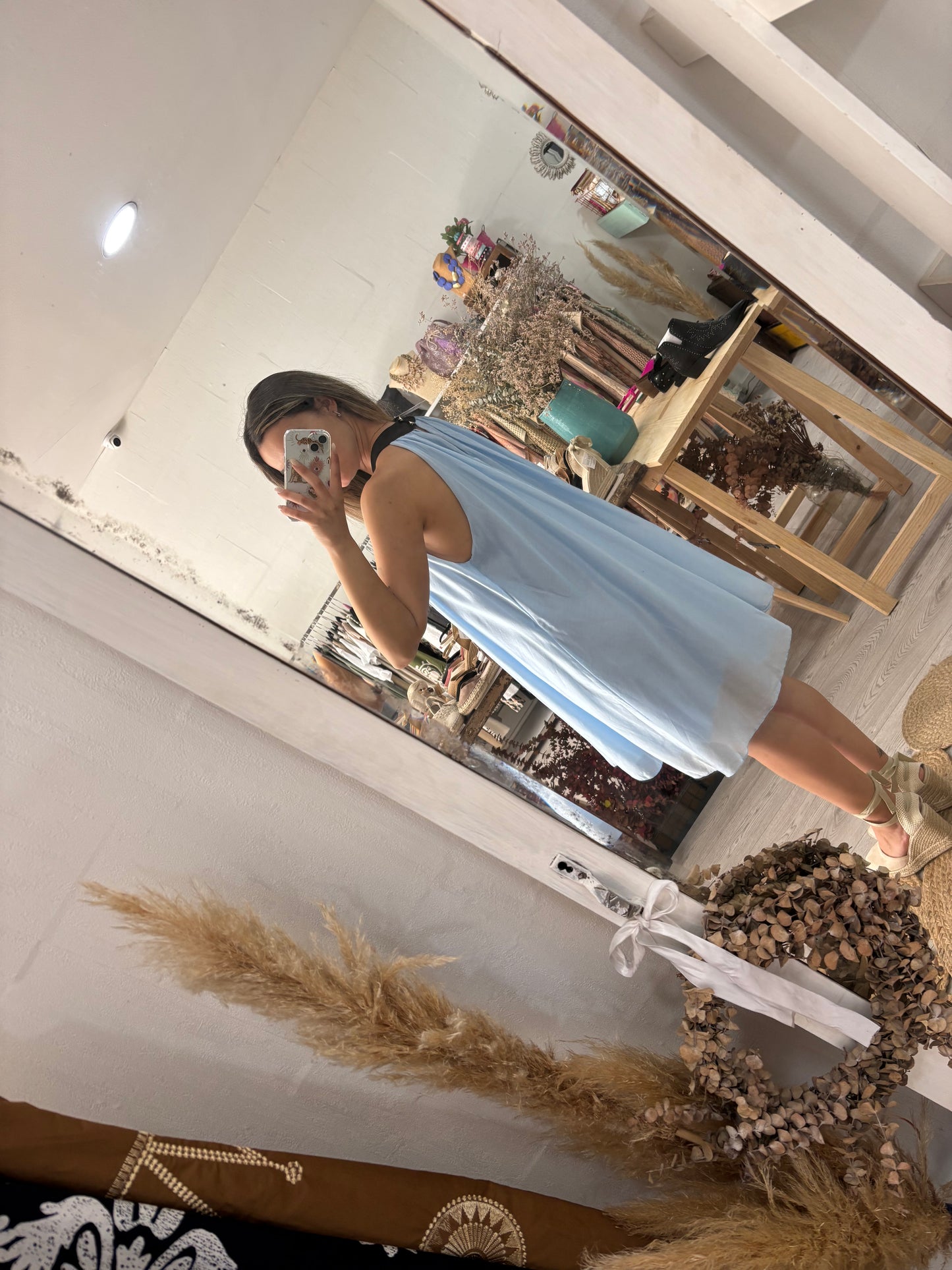 Vestido cetim caqui com laço preto