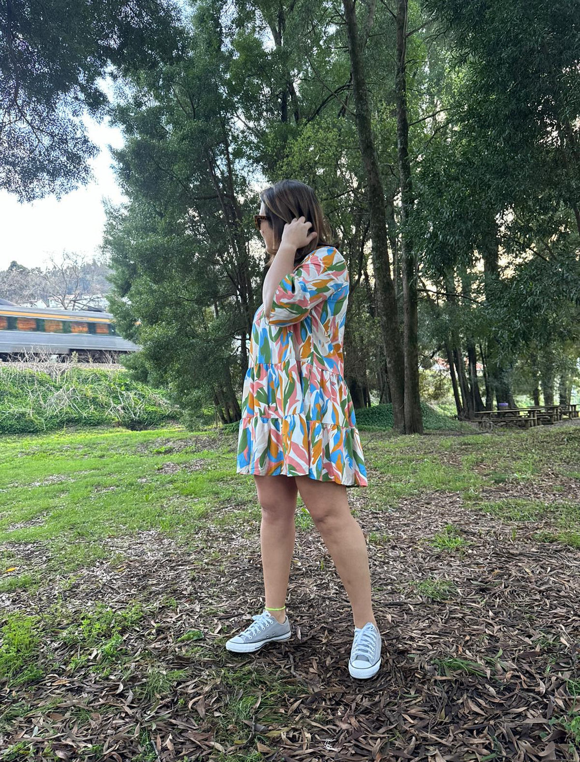 Vestido com estampado azul/verde/ laranja