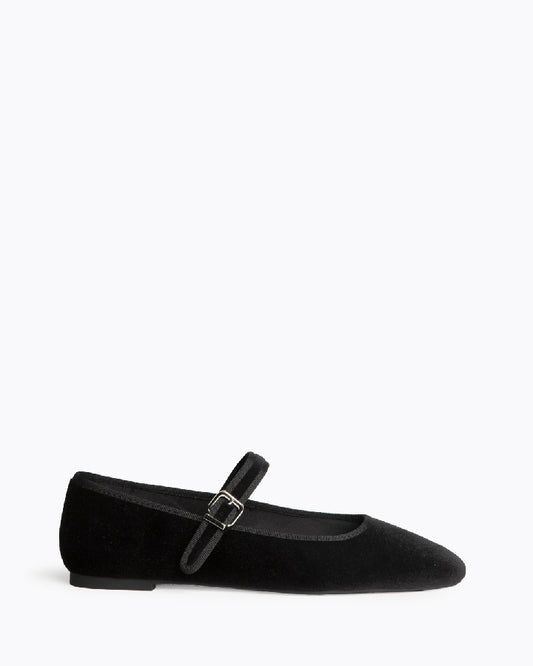 Black velvet Mary Janes with buckle