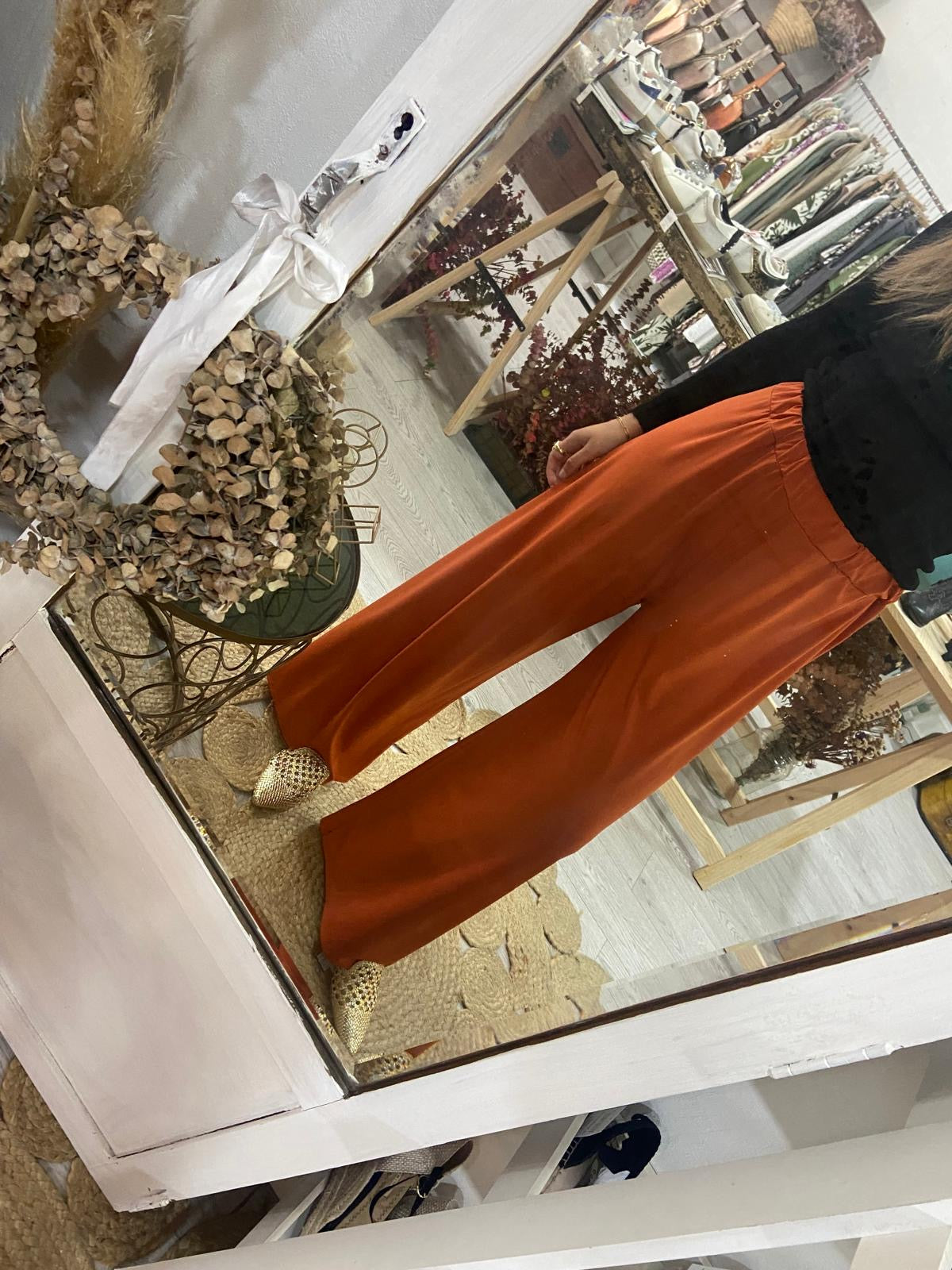 Pantalonas fluídas camel