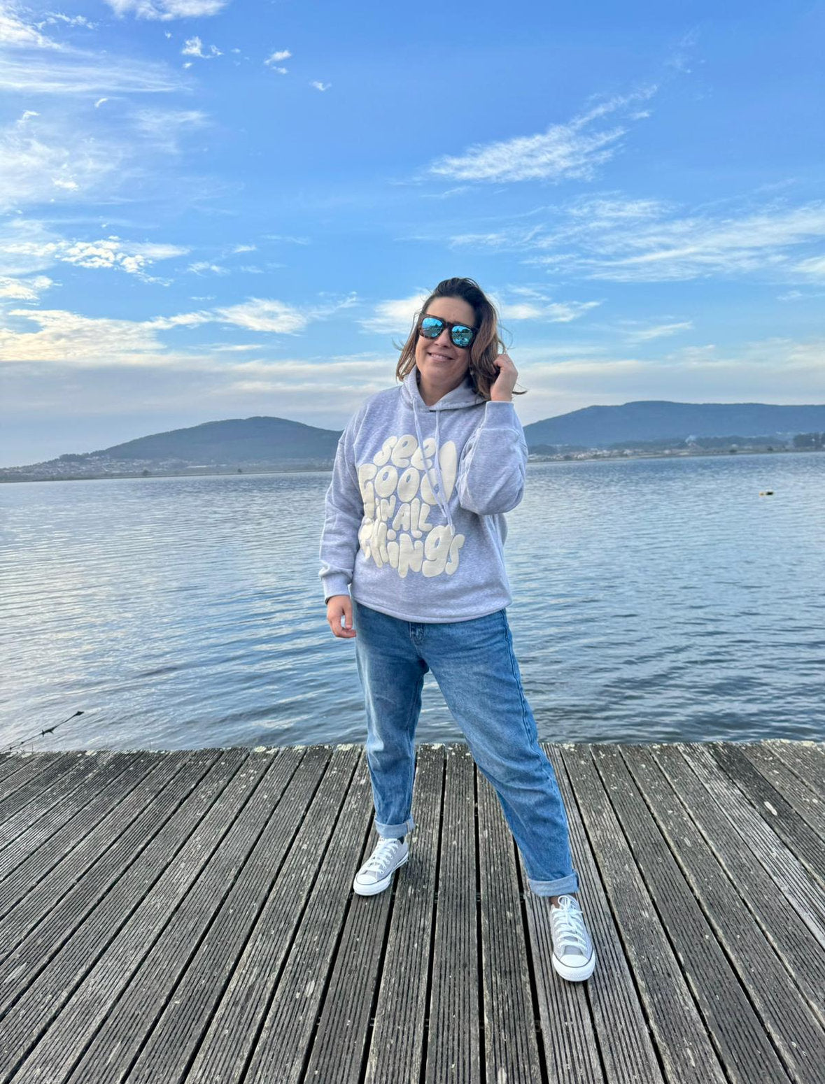 Sweatshirt cinzenta See good in all things