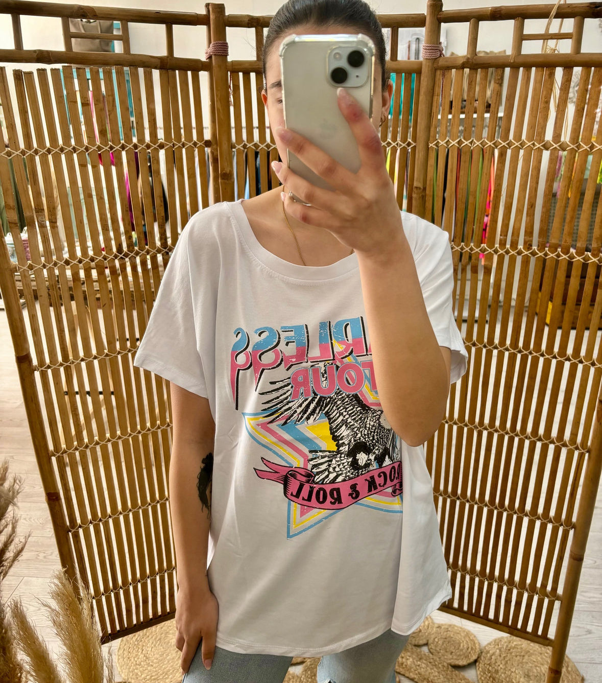 Tshirt com estampado águia