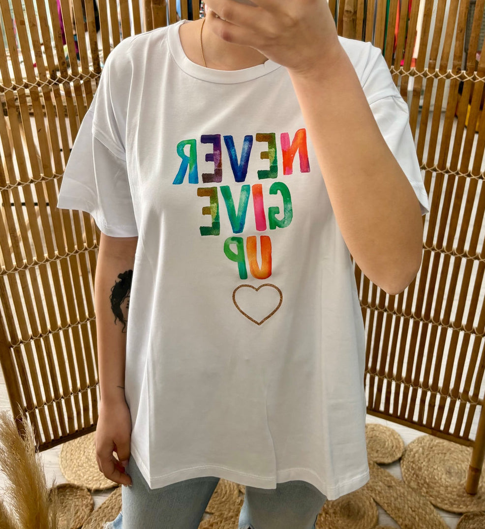 Tshirt ‘Never Give UP’