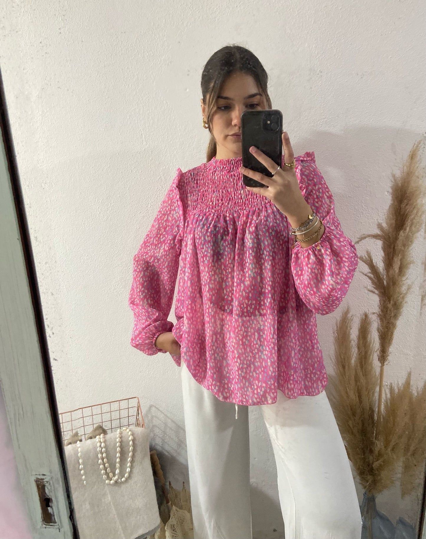 Túnica verde e rosa com favinhos no decote