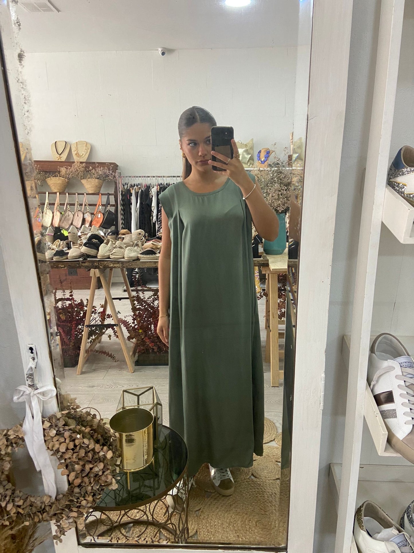 Vestido cetim tijolo