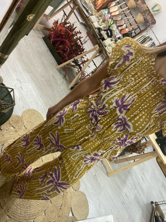 Conjunto tropical mostarda top e calças