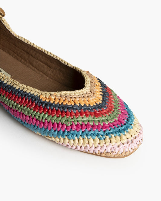 Bailarina multicolor entrançada