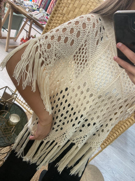 Camisola bege crochê com franjas TS.Tojo