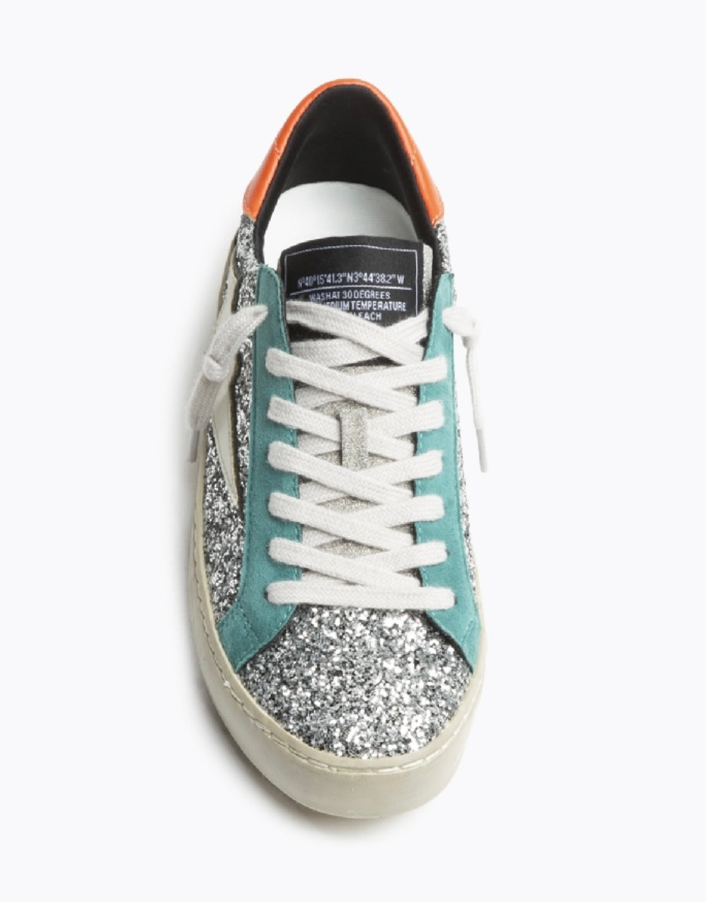 Sapatilhas glitter prata raio branco com detalhes laranja e esmeralda