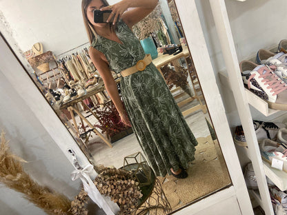 Vestido rosa floral decote cruzado
