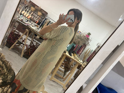 Kimono dourado lurex em crochê malha aberta