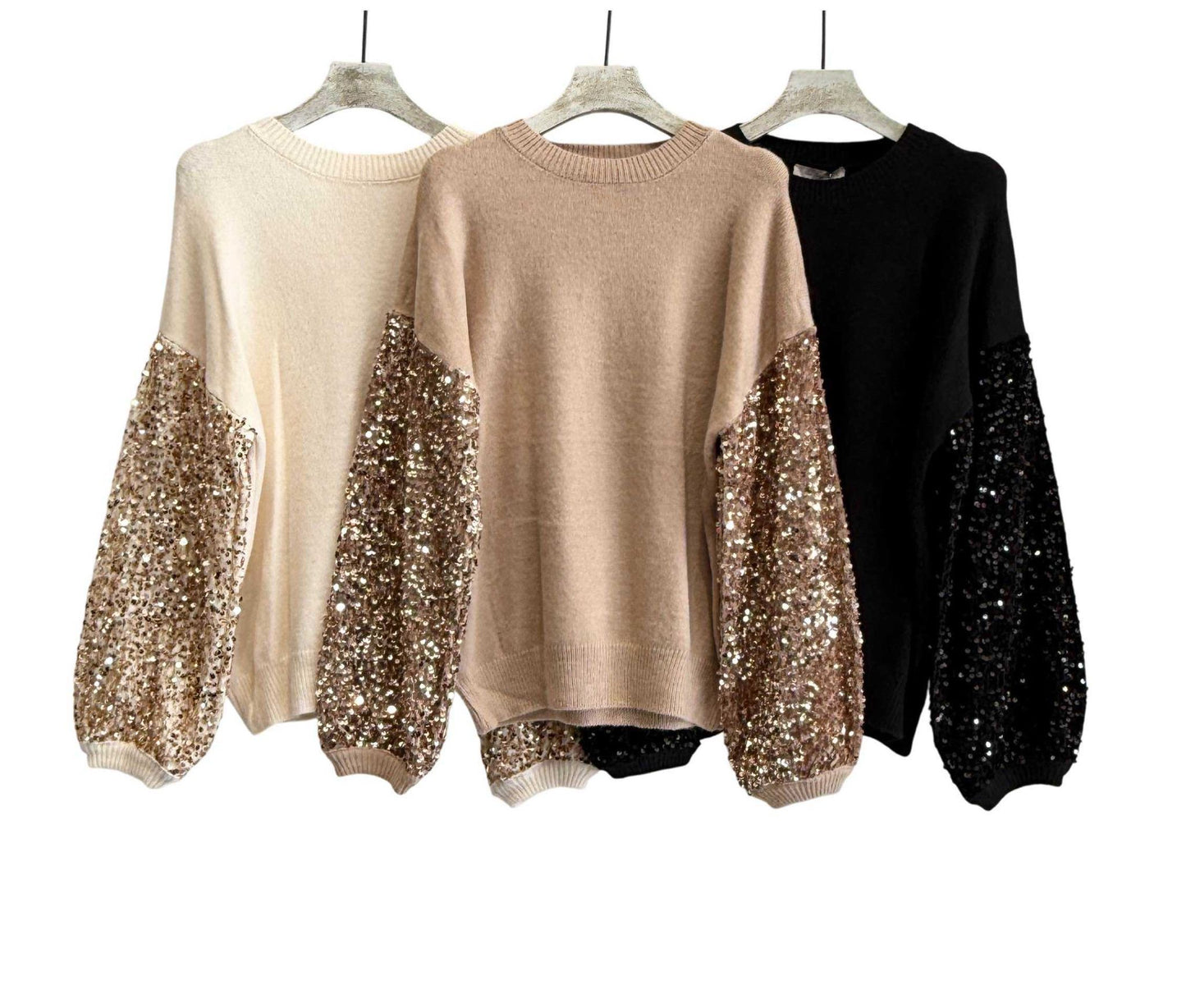 Camisola cru lantejoulas nas mangas