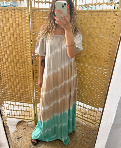 Vestido tie dye azul/verde/rosa escuro com elástico ombros