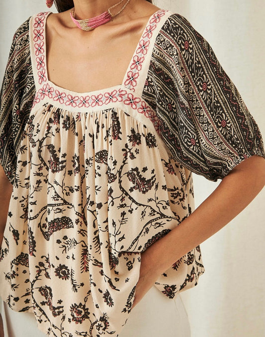 Túnica con estampado floral AU.Anzu