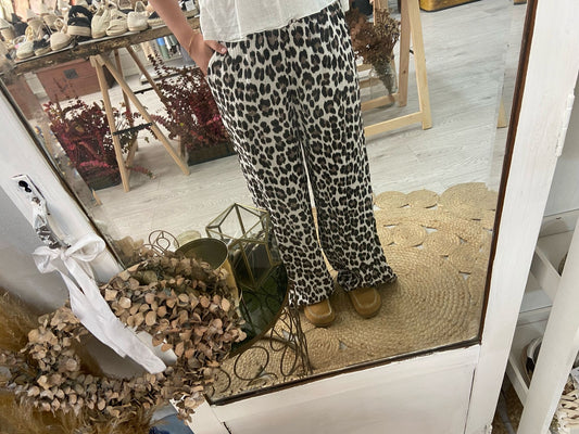 Calças animal print preto/ taupe