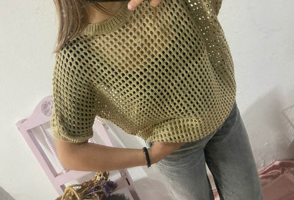 Camisola dourada lurex em crochê malha aberta