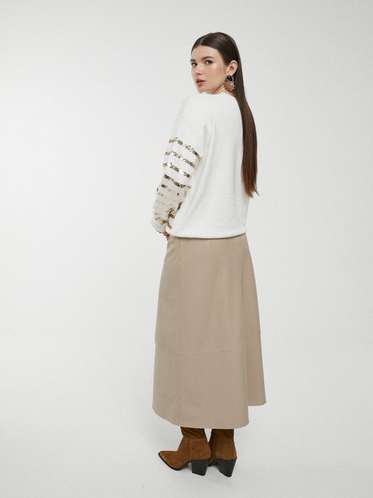 Camisola cru com riscas de lantejoulas