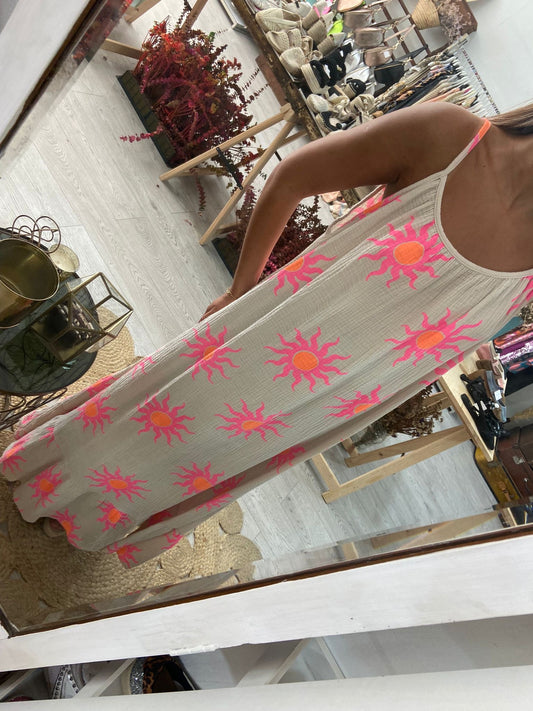 Vestido bege com sol rosa/laranja