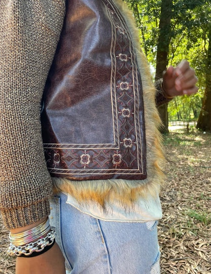 Colete castanho pele bordado com pêlo SE.VINASA