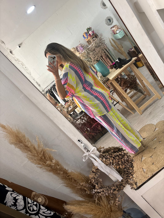 Túnica estampado geométrico azul/rosa/amarelo